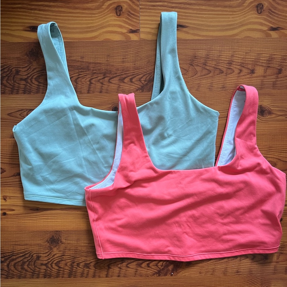 Two Gap Fit Sports Bras, size L